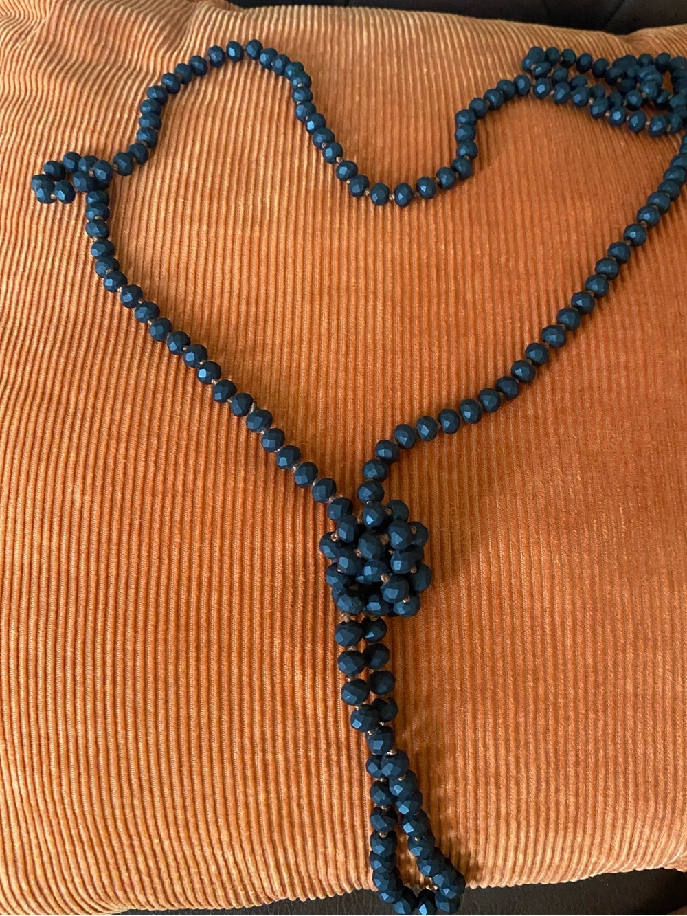 Vintage Blue Faceted Beaded Lariat Necklace